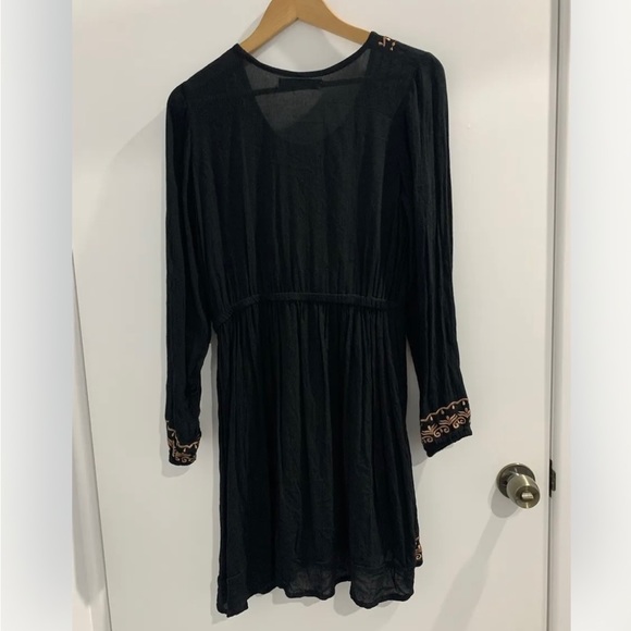 Adrift Embroidered Dress Size 10-12 - Picture 4 of 7